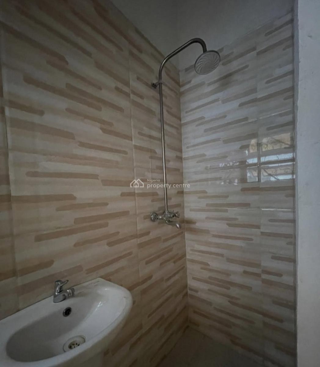 Self-serviced and Self-compound 4 Bedroom En-suite Semi-detached House, Ikate, Lekki, Lagos, Semi-detached Duplex for Rent