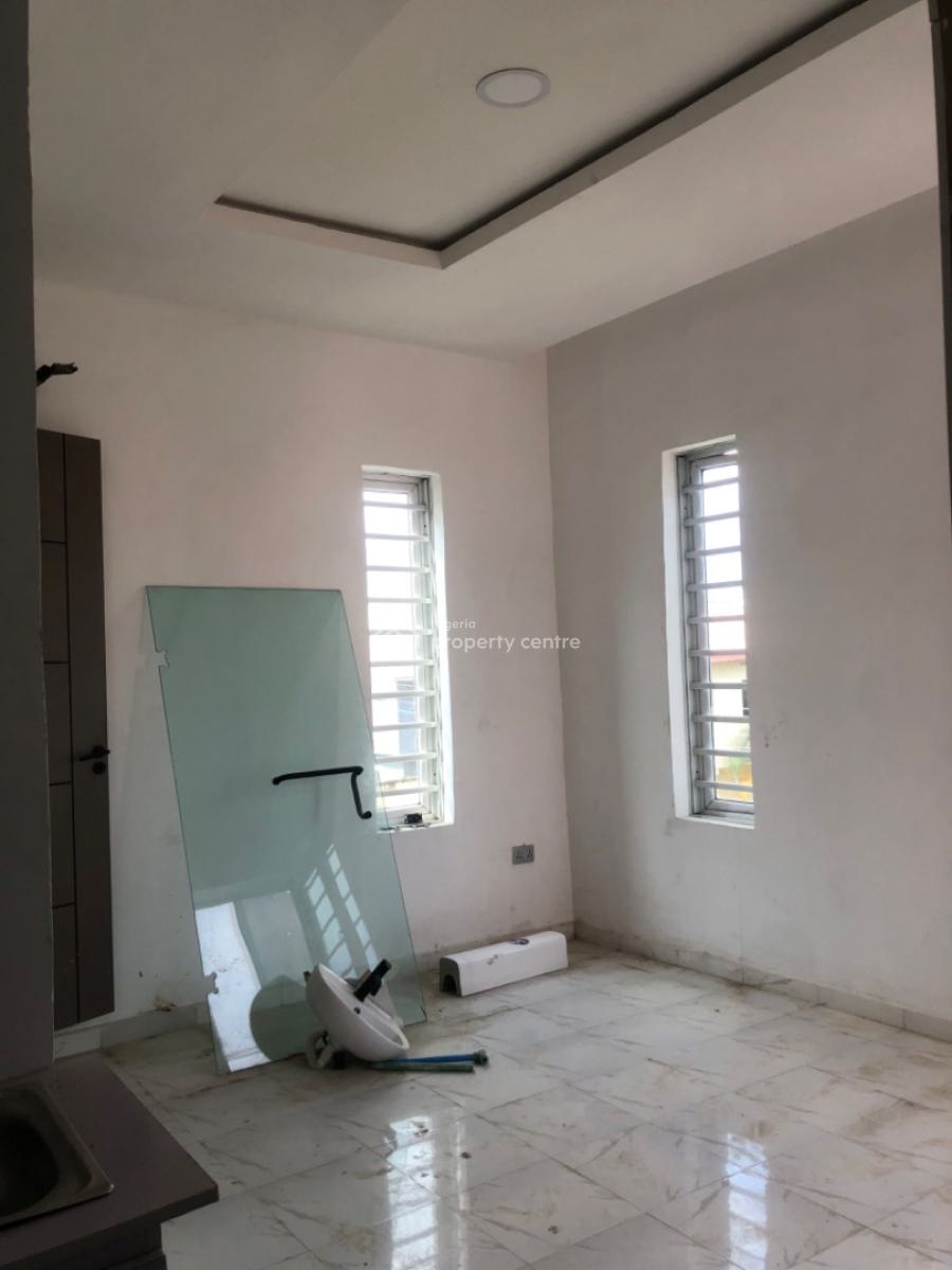 1 Bedroom Self Contain, Ologolo, Ologolo, Lekki, Lagos, Self Contain (single Rooms) for Rent