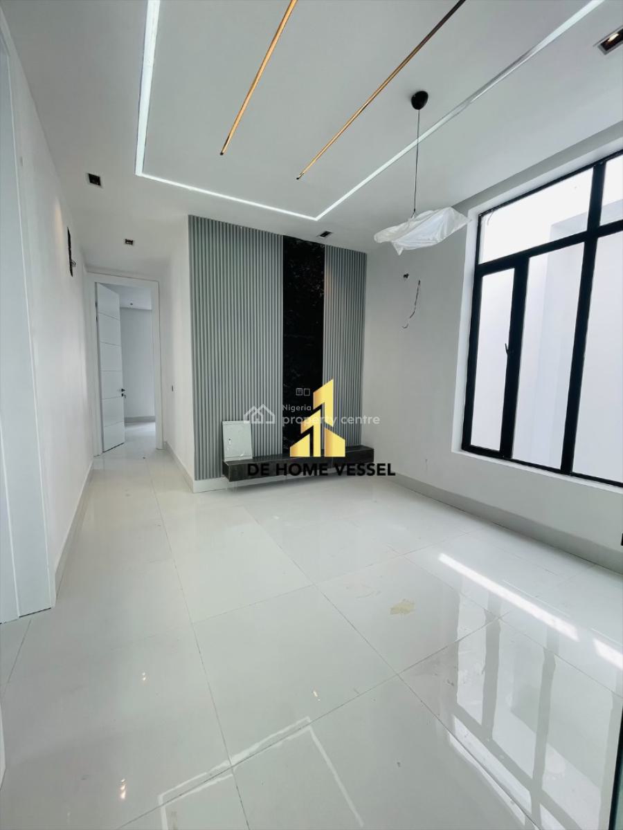 Remarkably Built Luxury 5 Bed Smart Home with Swimming Pool , Gym, 2nd Toll Gate, Lekki, Lagos, Detached Duplex for Sale