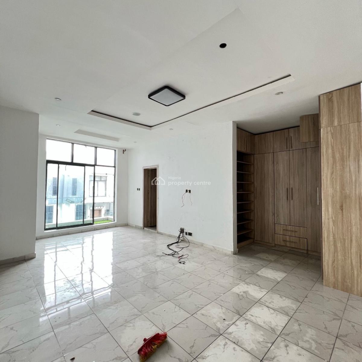 4 Bedroom, Osapa, Lekki, Lagos, Semi-detached Duplex for Sale