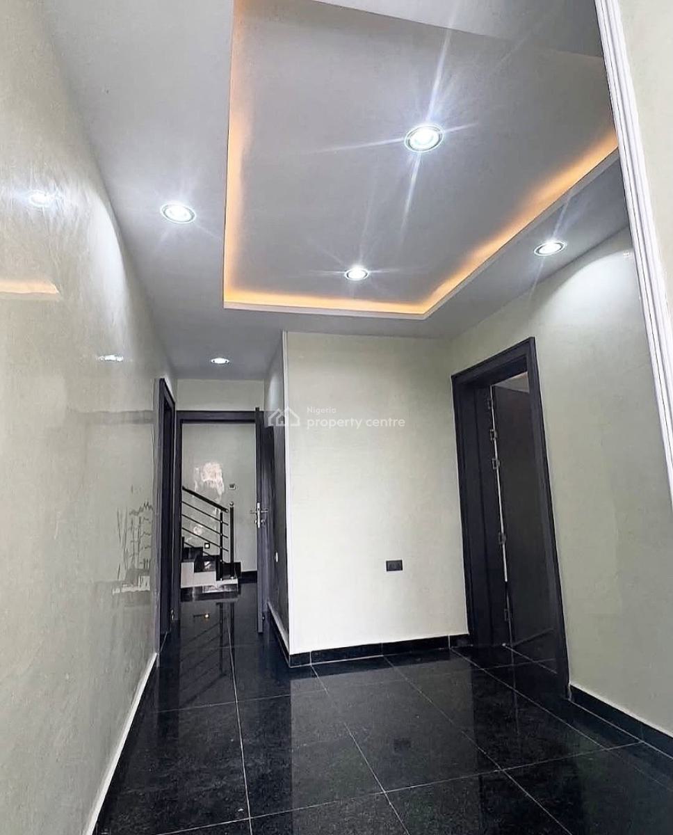 Semi Furnished 5 Bedroom Duplex Wt. Guest-chalet, Gatehouse, Cedarwood Gardens Estate, Sars Road, Port Harcourt, Rivers, Detached Duplex for Sale