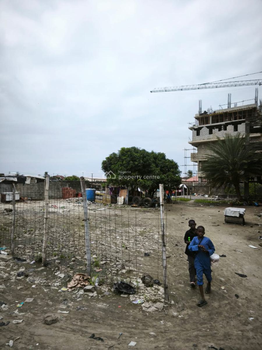 Prime Land in a Perfect Location, Off Durosimi Etti, Lekki Phase 1, Lekki, Lagos, Mixed-use Land for Sale