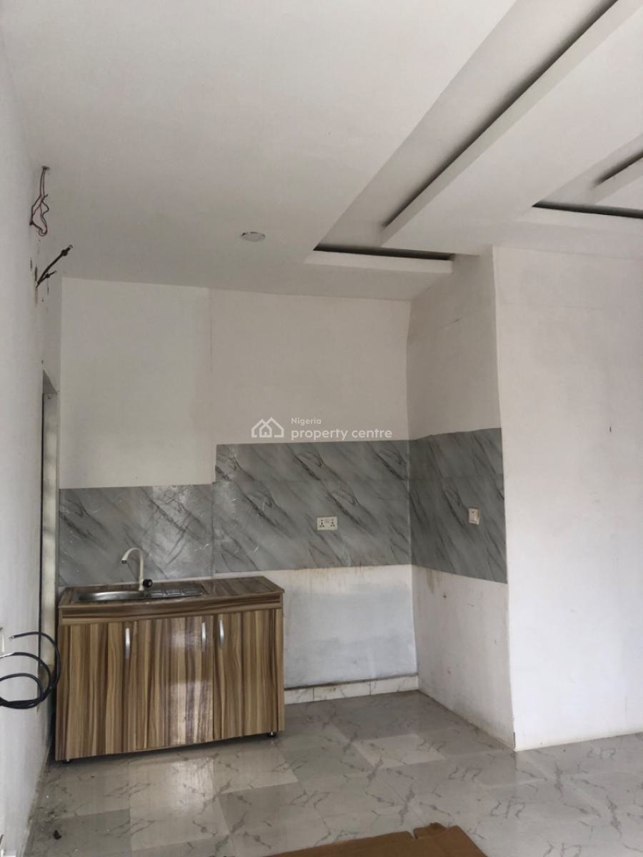 Room Selfcon, Ologolo, Ologolo, Lekki, Lagos, Self Contain (single Rooms) for Rent