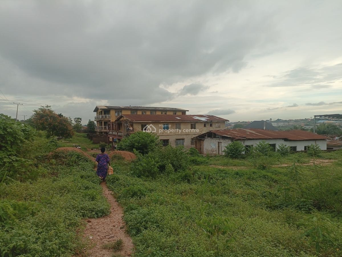 Commercial 4600m2 Facing Main Expressway for Warehouse/event Center, Adjacent Guru Facing Lagos-ibadan Expressway, Challenge, Ibadan, Oyo, Commercial Land for Sale