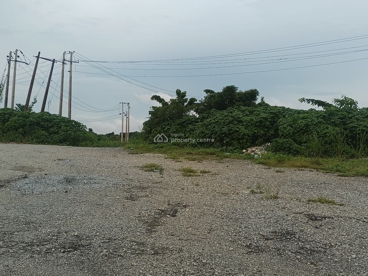 Commercial 4600m2 Facing Main Expressway for Warehouse/event Center, Adjacent Guru Facing Lagos-ibadan Expressway, Challenge, Ibadan, Oyo, Commercial Land for Sale
