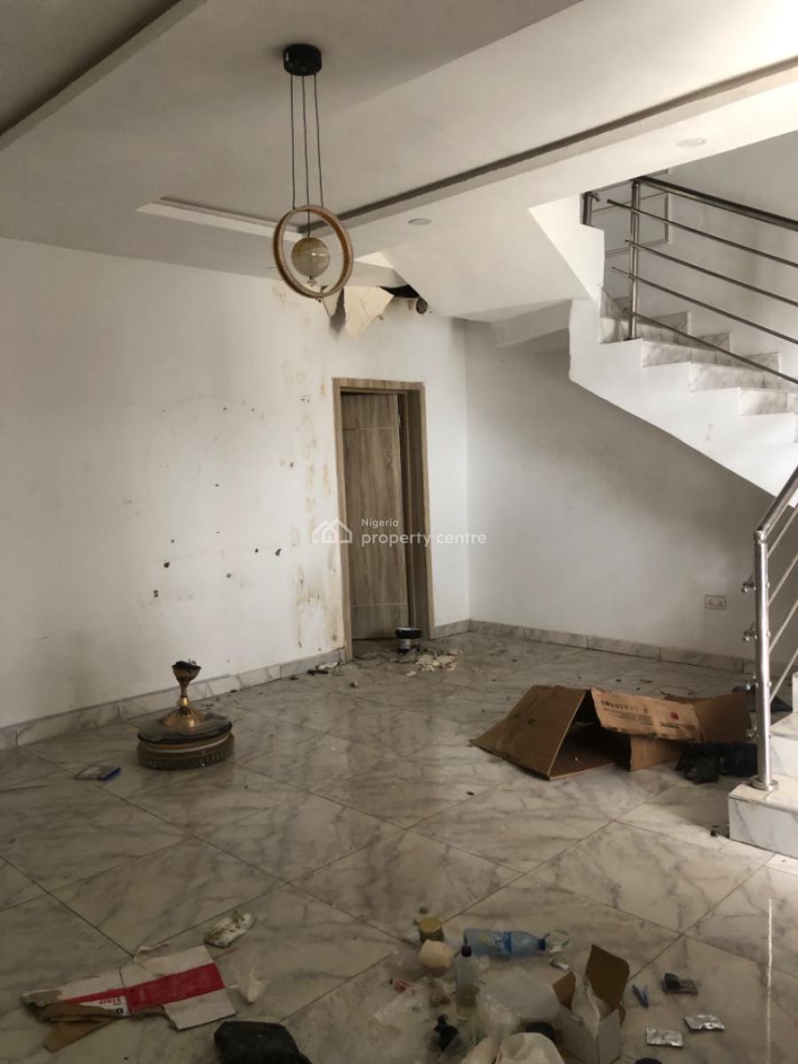 3 Bedroom Terrace Duplex, Ologolo, Lekki, Lagos, Terraced Duplex for Rent