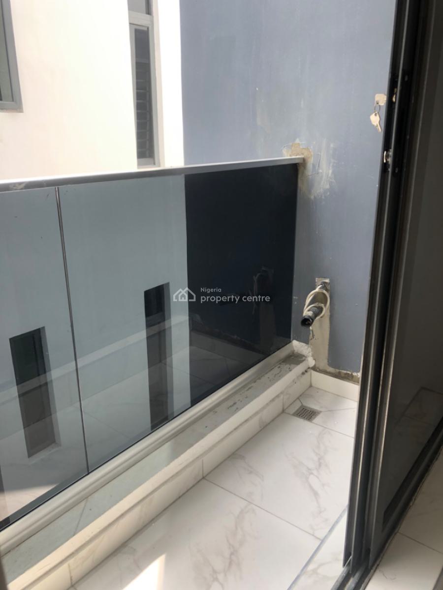 2 Bedroom Apartment, Ologolo, Lekki, Lagos, Flat / Apartment for Sale
