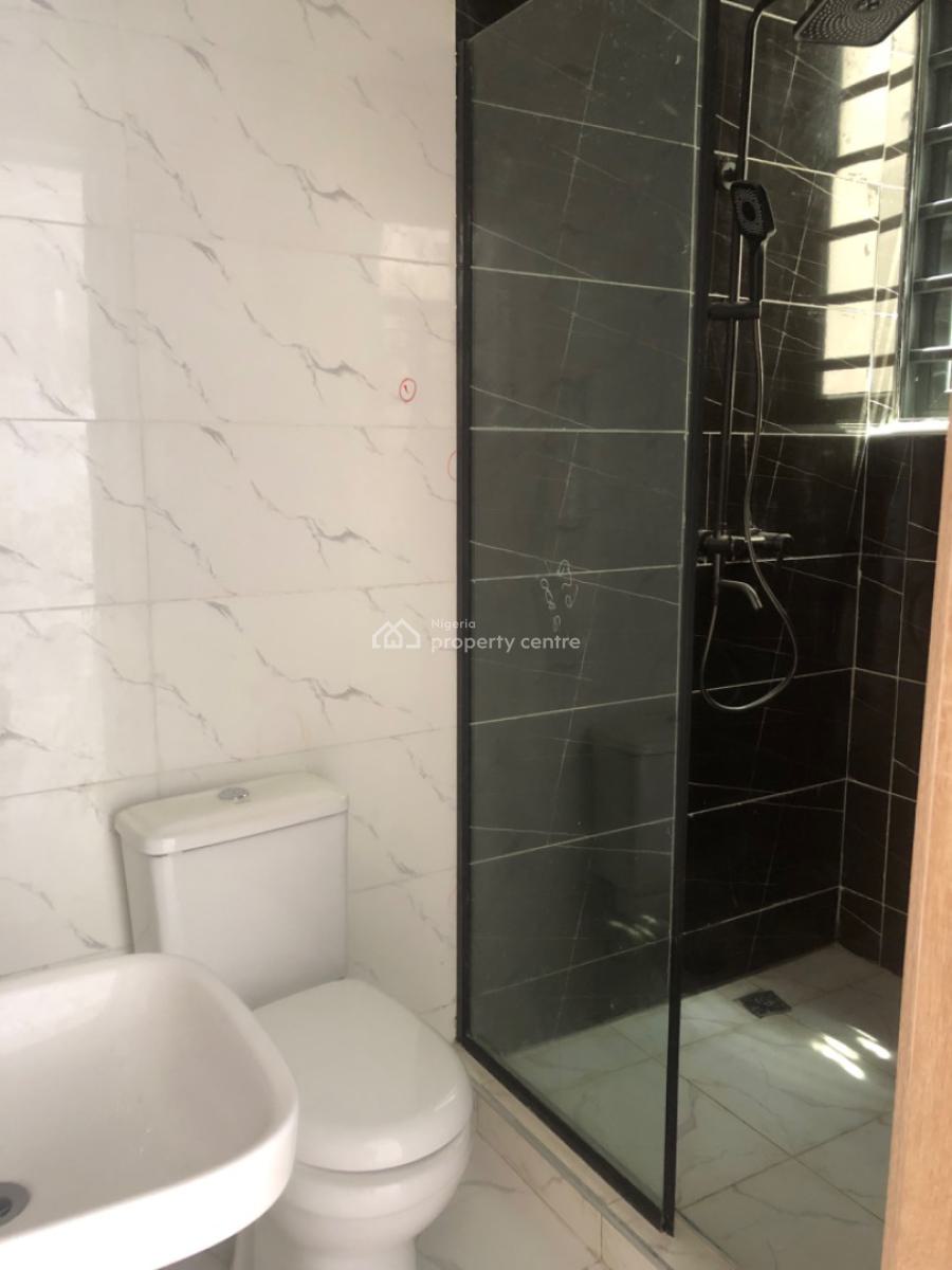 2 Bedroom Apartment, Ologolo, Lekki, Lagos, Flat / Apartment for Sale