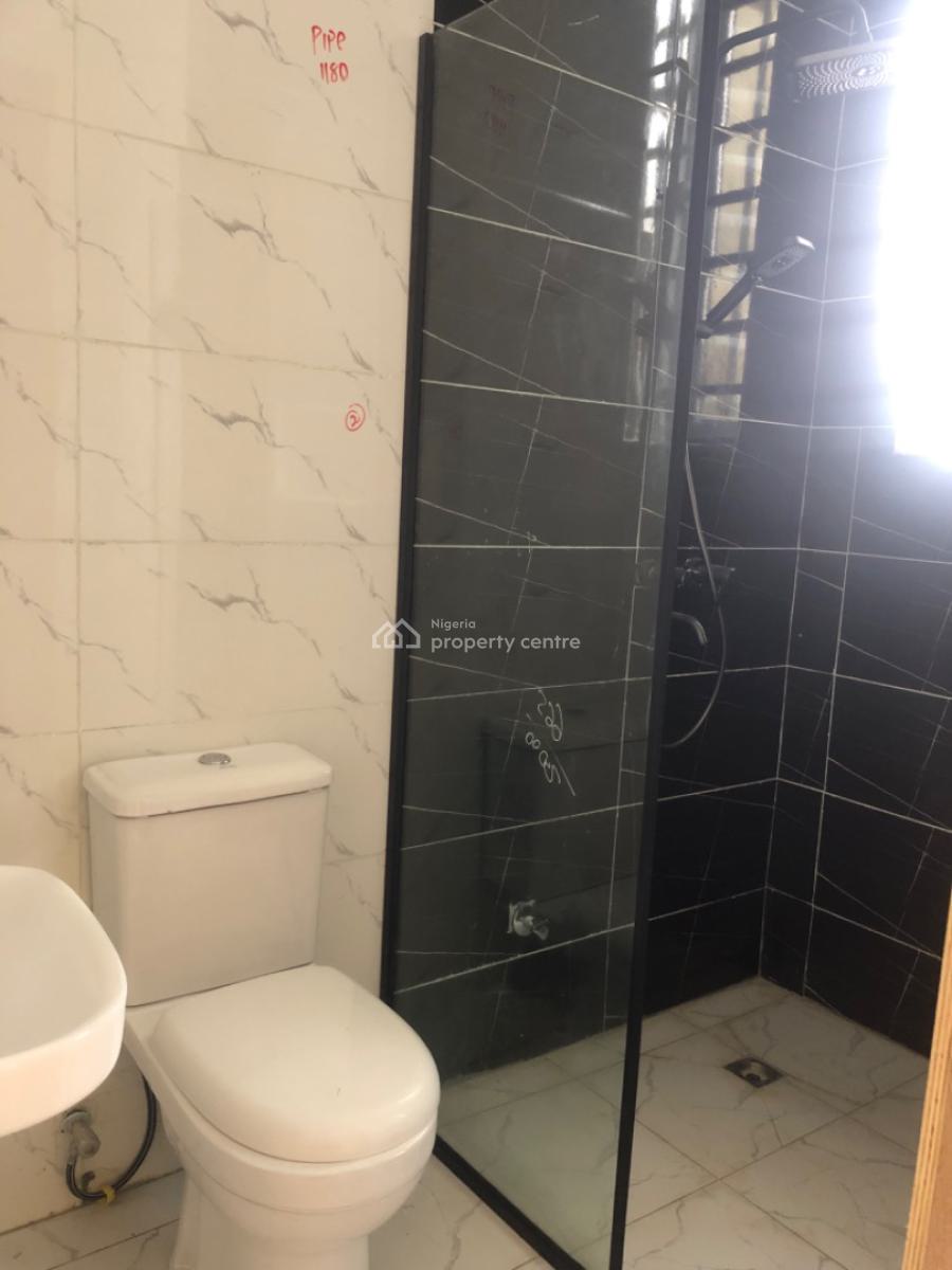 2 Bedroom Apartment, Ologolo, Lekki, Lagos, Flat / Apartment for Sale