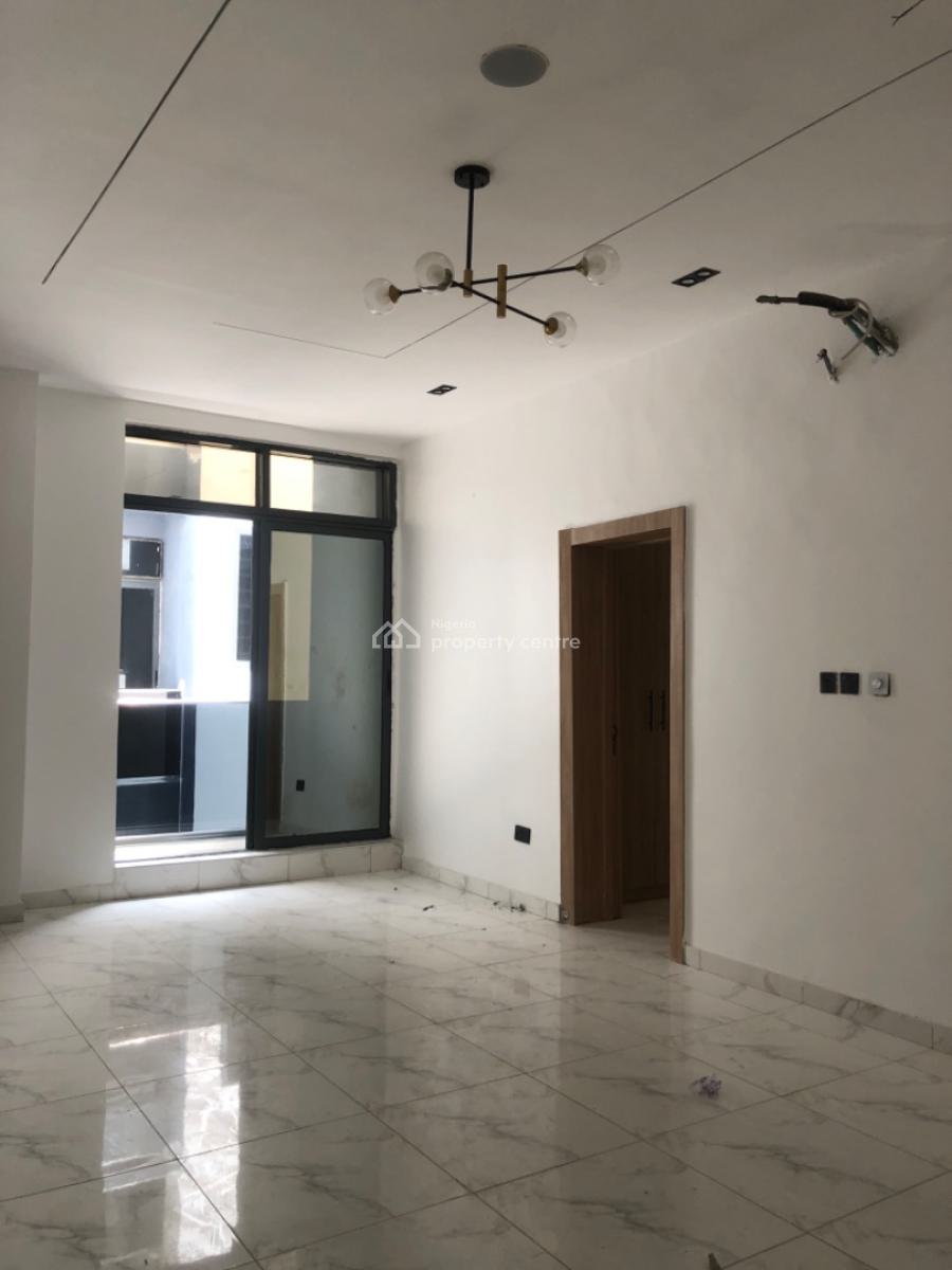 2 Bedroom Apartment, Ologolo, Lekki, Lagos, Flat / Apartment for Sale