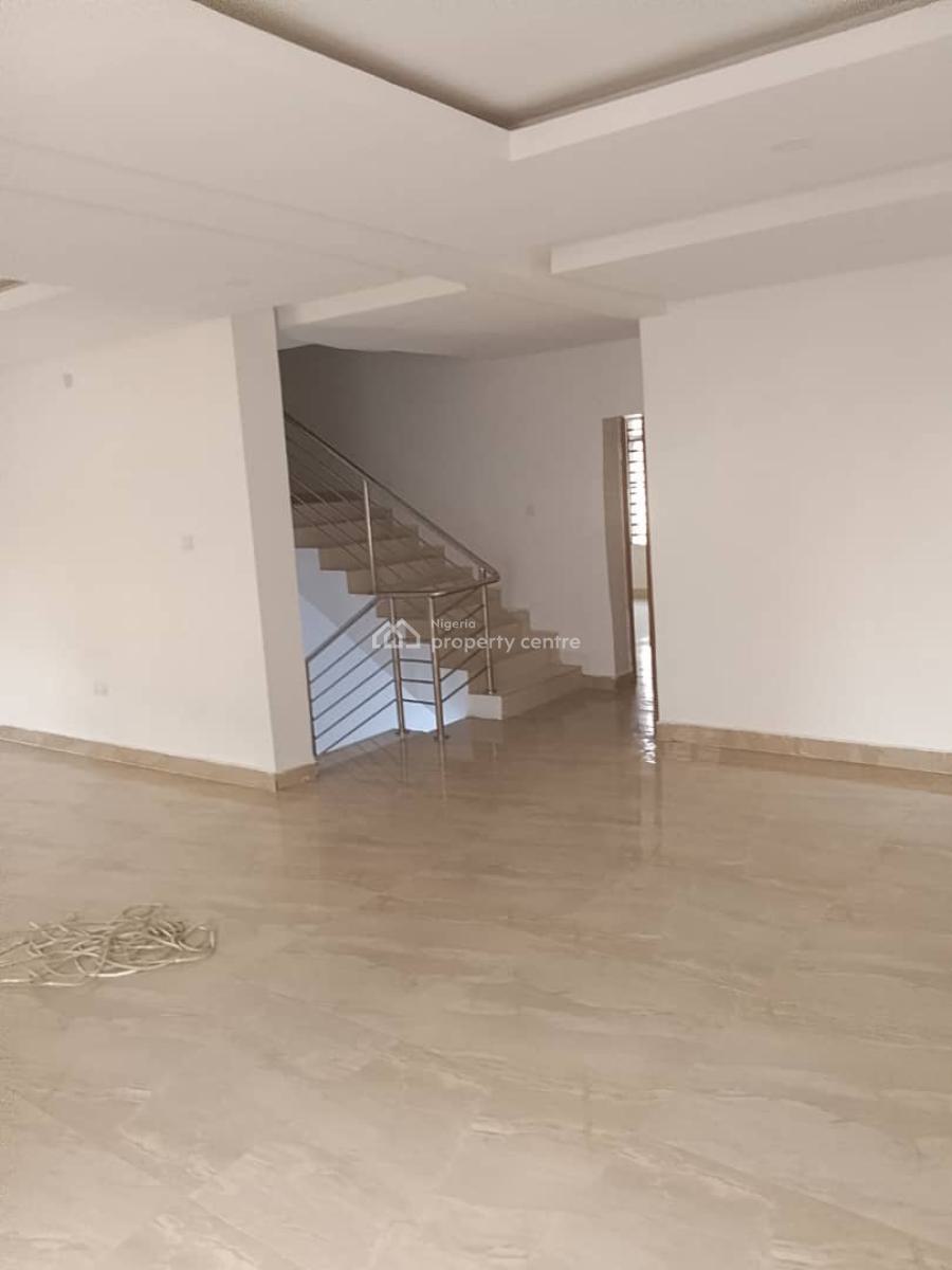 4 Bedroom Semi Duplex  with 2 Bq, Lekki Phase 1, Lekki, Lagos, Semi-detached Duplex for Sale