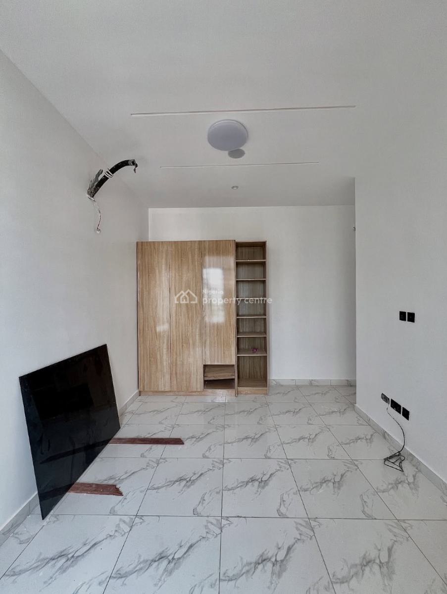 Fully Serviced 2 Bedroom Apartment with Swimming Pool, Ologolo, Lekki, Lagos, Block of Flats for Sale