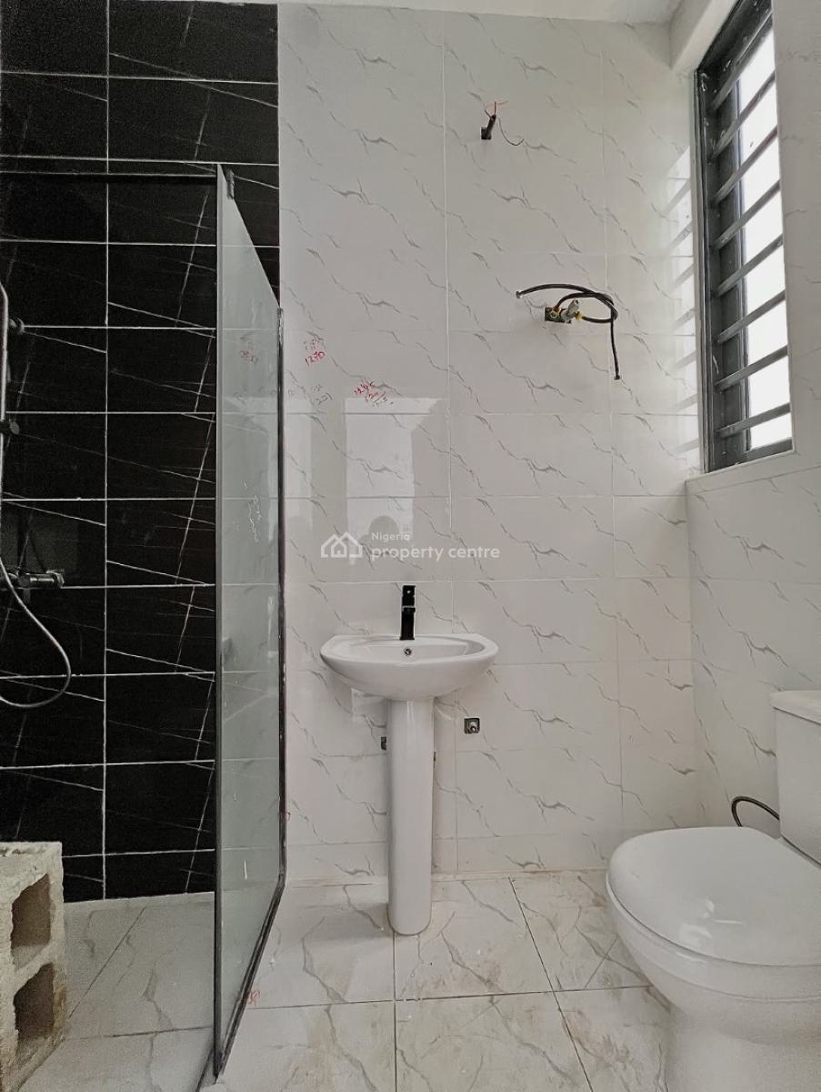 Fully Serviced 2 Bedroom Apartment with Swimming Pool, Ologolo, Lekki, Lagos, Block of Flats for Sale