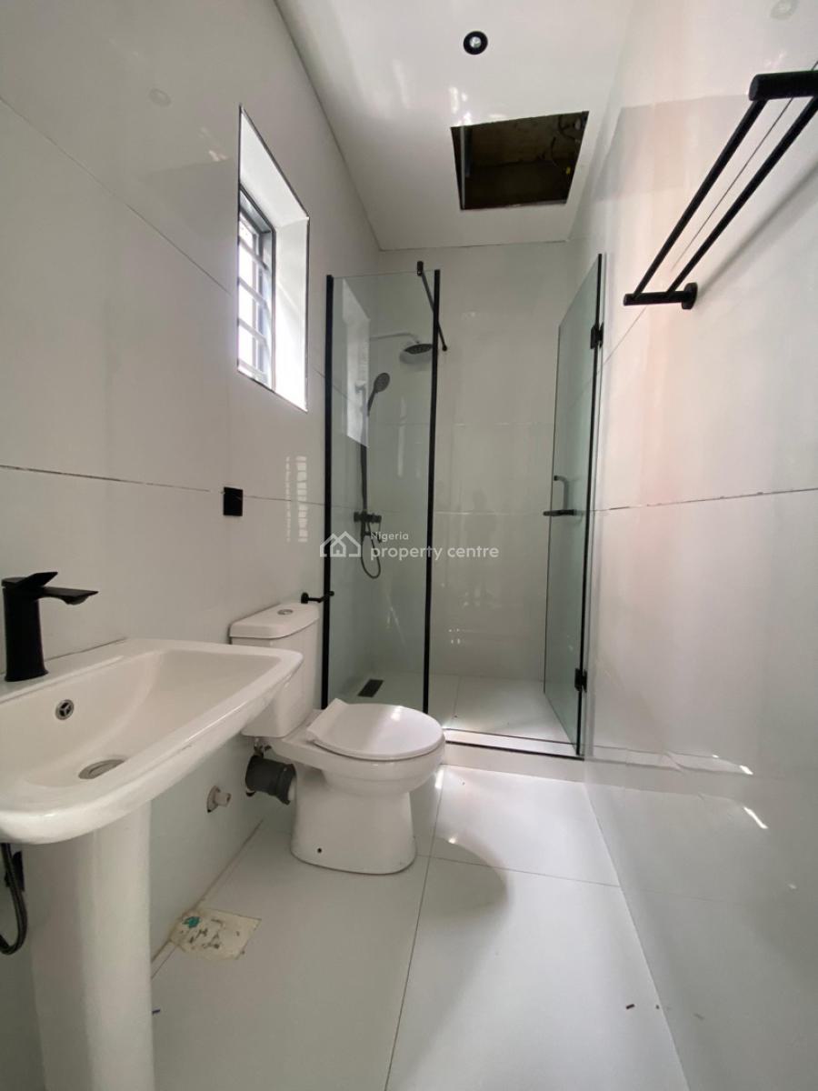 6 Bedroom Detached Duplex with Bq and Indoor Pool, Berra Estate, Chevron, Lekki, Lagos, Detached Duplex for Sale