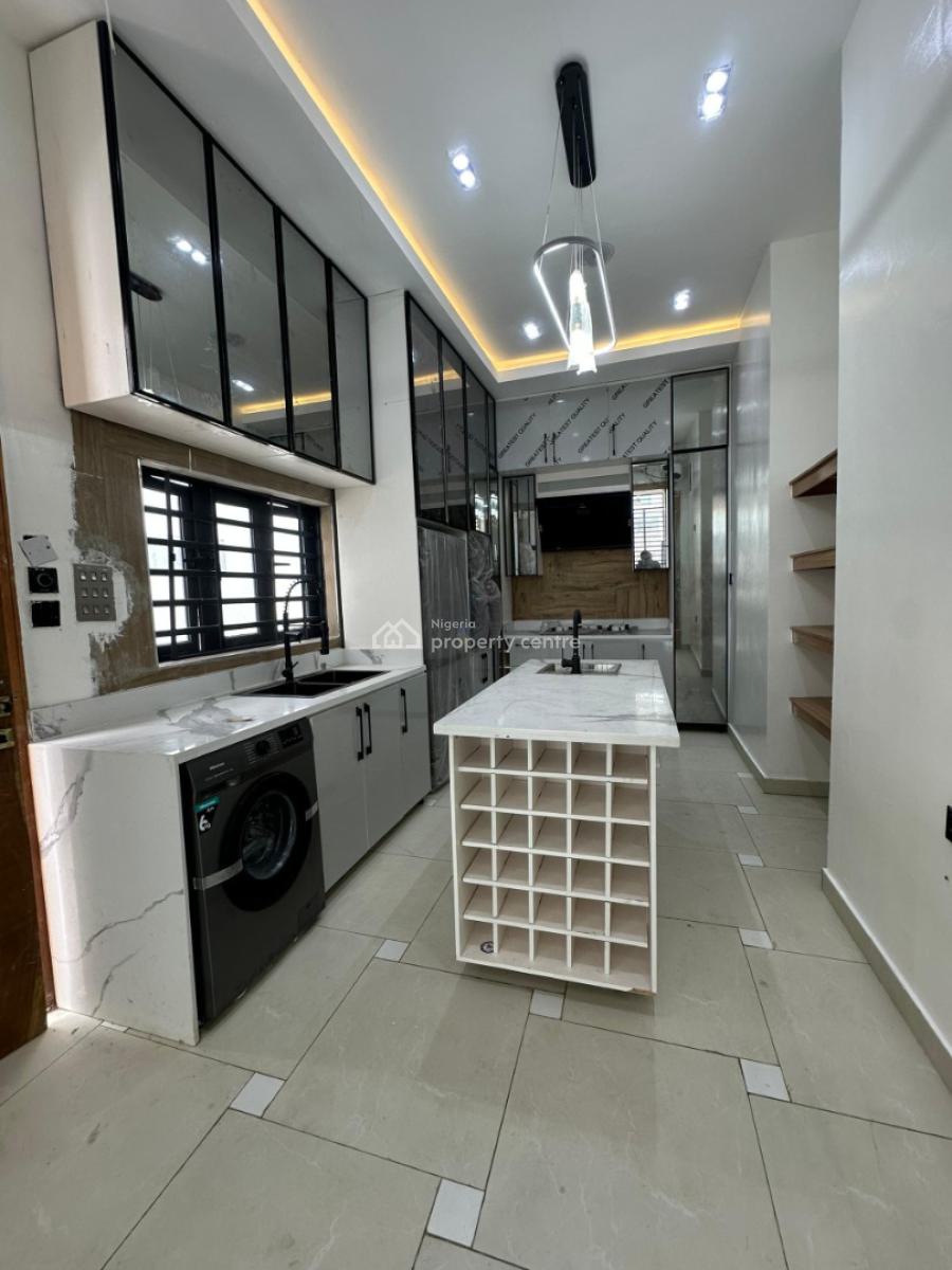 Well Built & Spacious 4 Bedroom Fully Detached Duplex with Boys Quarter, Orchid, Lekki, Lagos, Detached Duplex for Sale