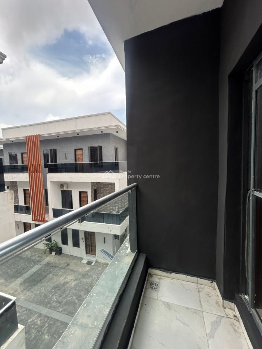 2 Bedroom Apartment with Swimming Pool and Gym, Ikate, Lekki, Lagos, Flat / Apartment for Rent