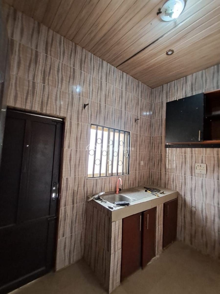 Nice 2 Bedroom Flat Bungalow, Sora Estate New Road, Alpha Beach, Chevron, Lekki, Lagos, Flat / Apartment for Rent