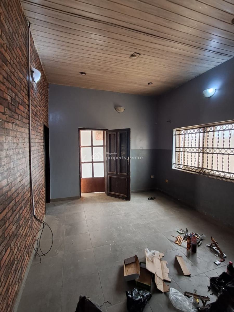 Nice 2 Bedroom Flat Bungalow, Sora Estate New Road, Alpha Beach, Chevron, Lekki, Lagos, Flat / Apartment for Rent