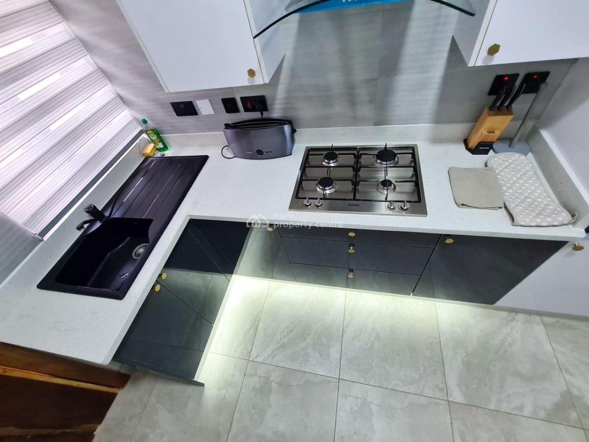 Furnished 3 Bedroom Apartment with Swimming Pool, Lekki Phase 1, Lekki Phase 1, Lekki, Lagos, Flat / Apartment for Rent