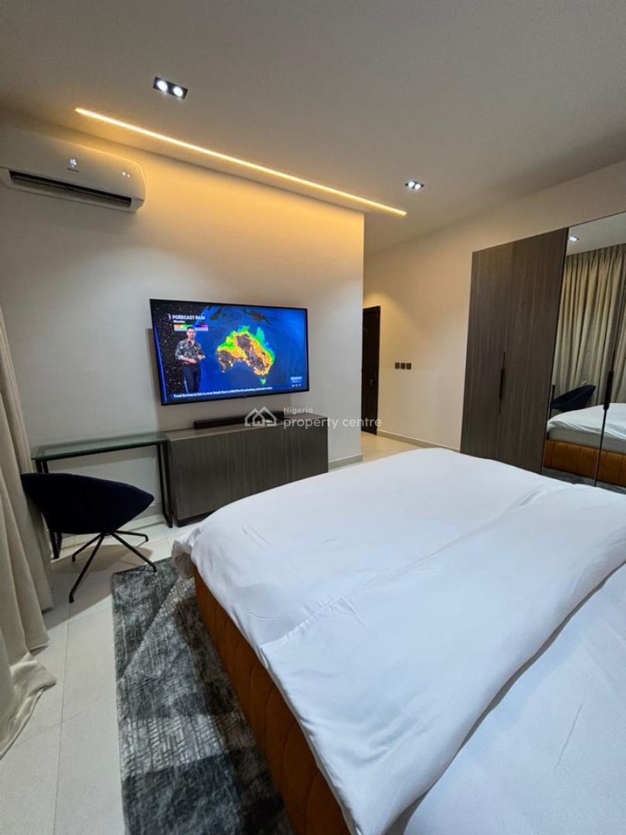 Luxury New 1 Bedroom with Ps5 -big Mirror -board Games - Balcon, Lekki Phase 1, Lekki, Lagos, Flat / Apartment Short Let