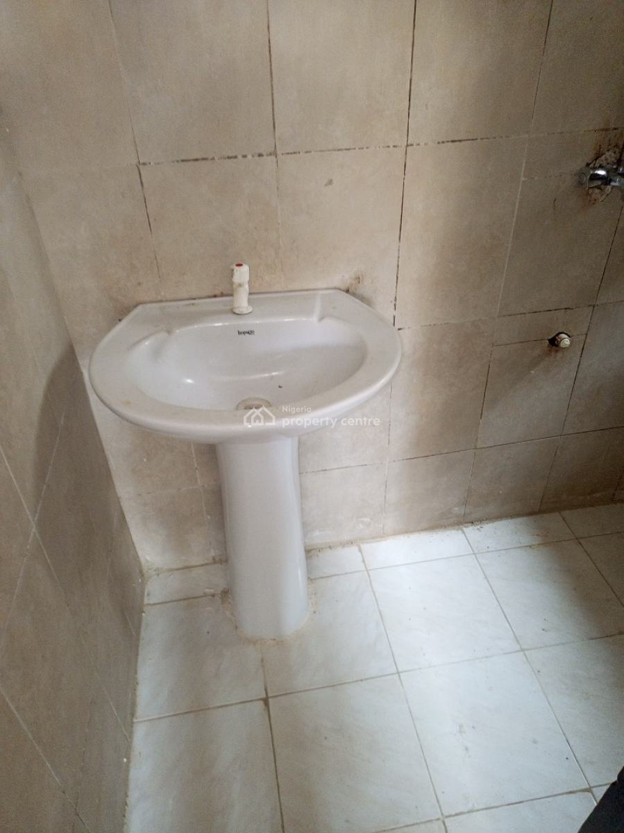 Three Bedroom Apartment, Seaside Estate, Badore, Ajah, Lagos, Flat / Apartment for Rent