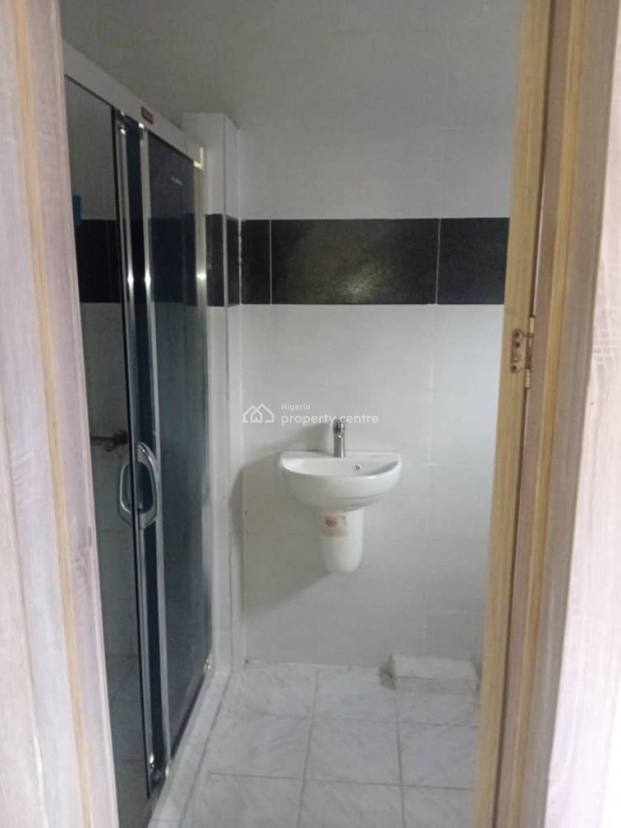 Service 4 Bedroom Terrace with Bq, Ocean Palm Estate, Sangotedo, Ajah, Lagos, Flat / Apartment for Rent