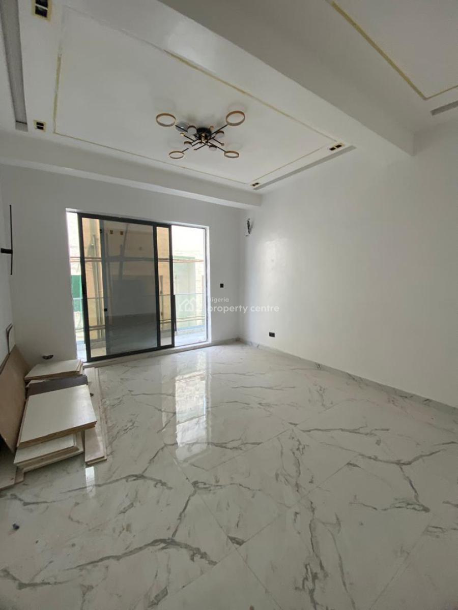 3 Bedroom Apartment with Boys Quarters, Lekki Phase 1, Lekki, Lagos, Flat / Apartment for Sale