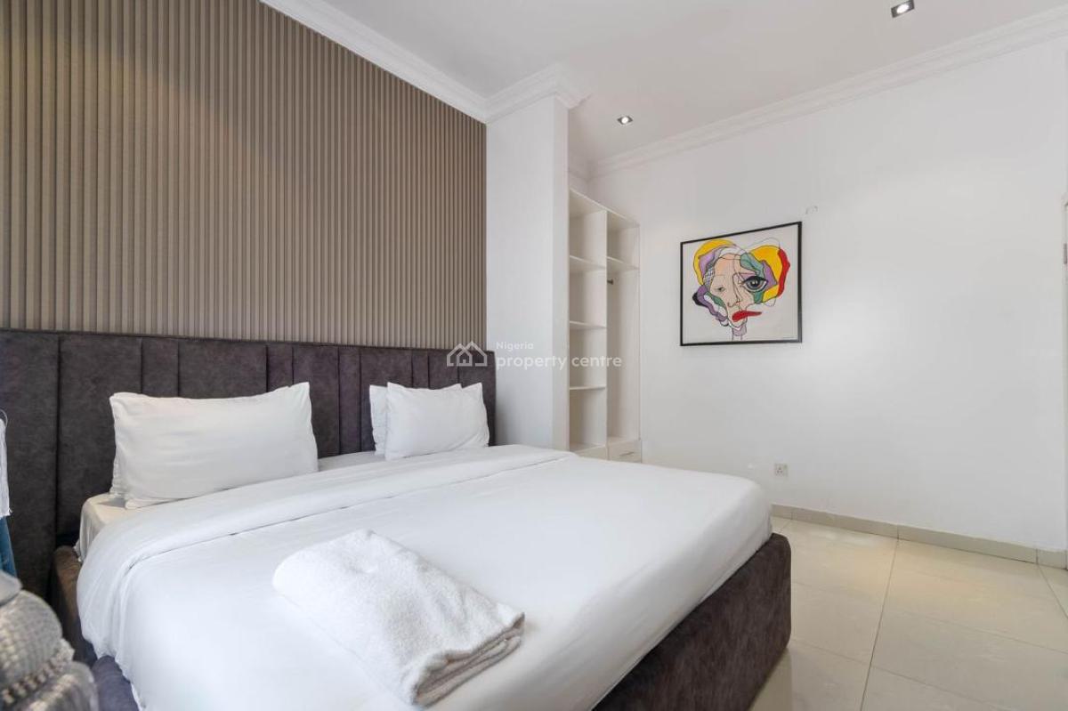 3 Bedroom Luxurious Apartment Available From Today 22nd   of July Loc, Lekki Phase 1, Lekki, Lagos, Flat / Apartment Short Let