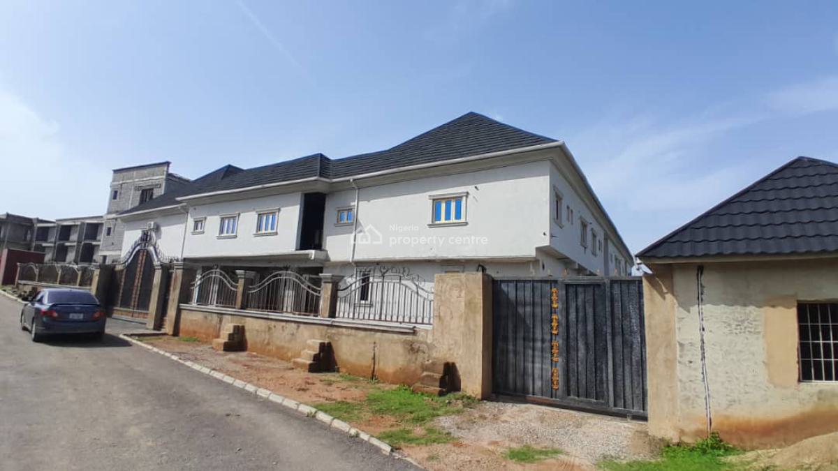 4 Bedrooms Terraced Duplex with a Bq, Dennis Uwakwe Street, Utako, Abuja, Terraced Duplex for Sale