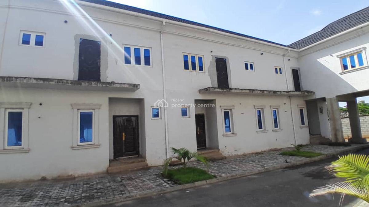 4 Bedrooms Terraced Duplex with a Bq, Dennis Uwakwe Street, Utako, Abuja, Terraced Duplex for Sale