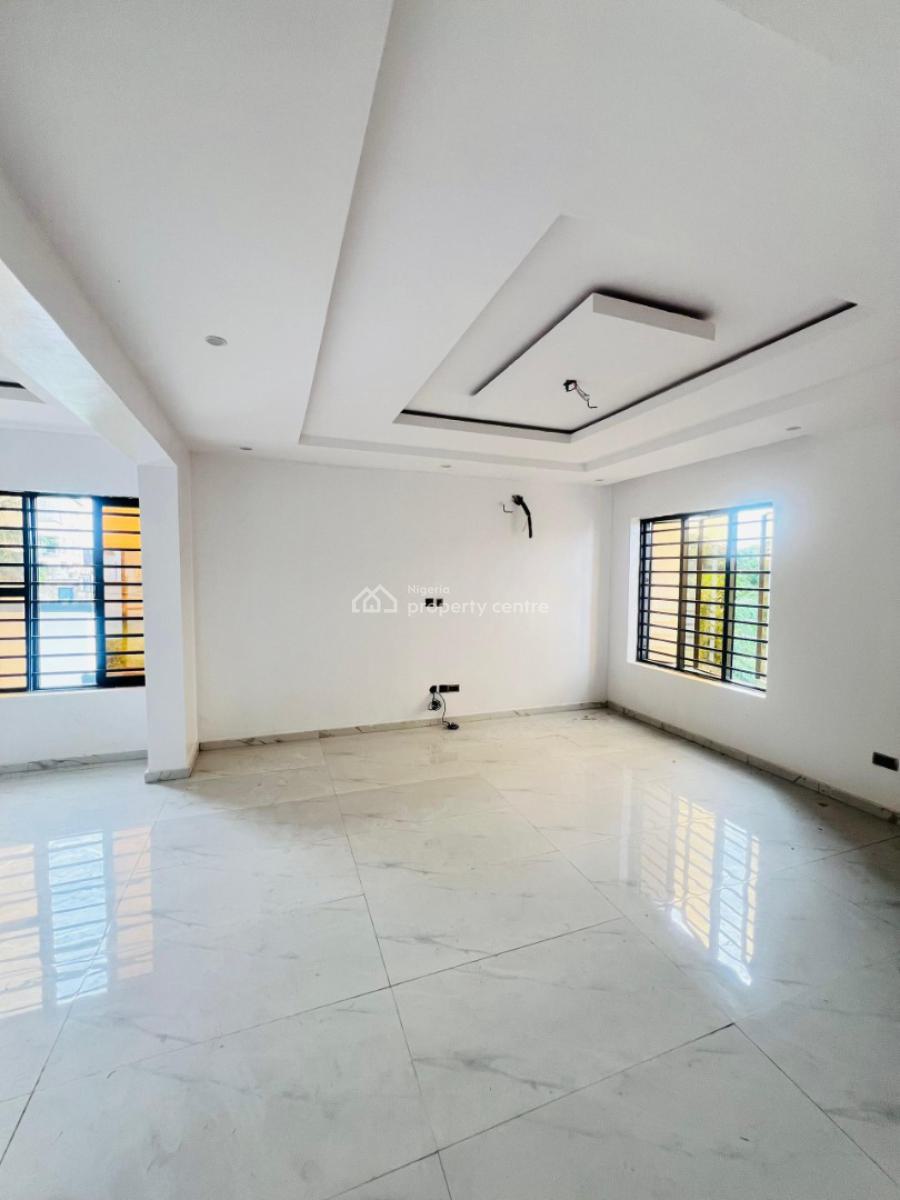 5 Bedroom Duplex, Gra Phase 2, Magodo, Lagos, Detached Duplex for Sale