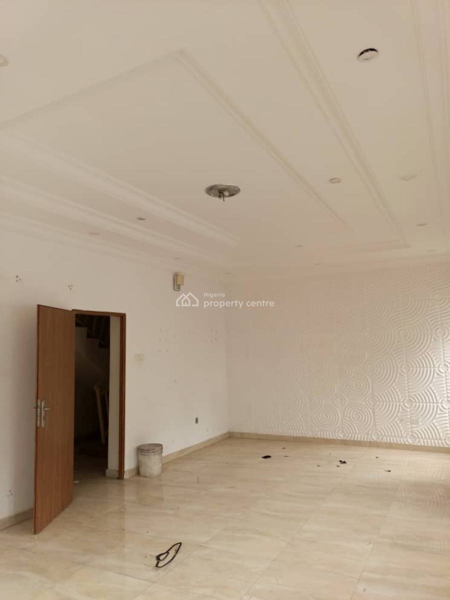 a Spacious 4bedroom Semi Detached Duplex with Security House, Oral Estate, Lekki, Lagos, Semi-detached Duplex for Rent