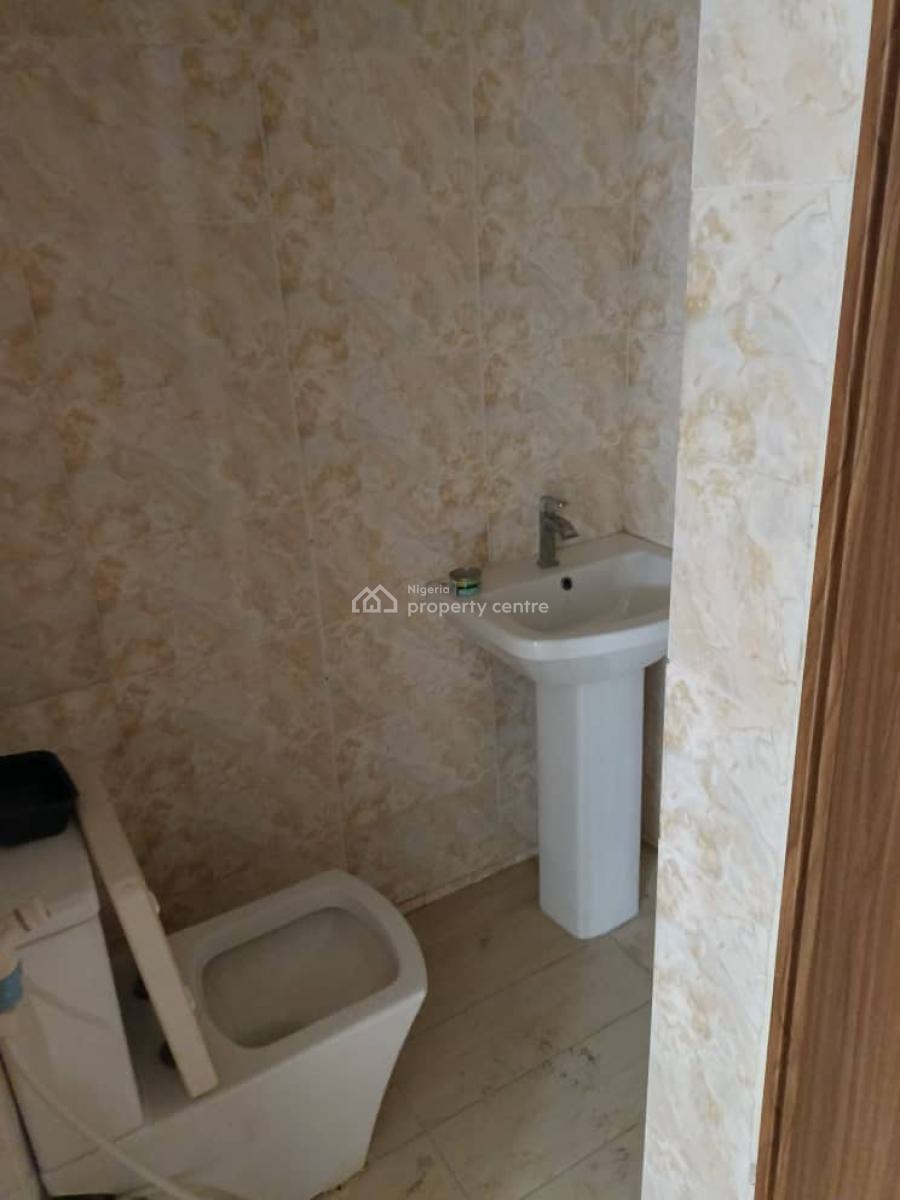 a Spacious 4bedroom Semi Detached Duplex with Security House, Oral Estate, Lekki, Lagos, Semi-detached Duplex for Rent