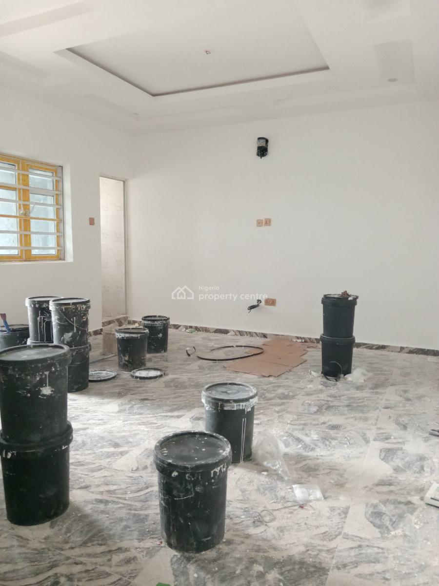 Newly Built Spacious Room and Palour Upstairs, Ogombo, Ajah, Lagos, Mini Flat (room and Parlour) for Rent