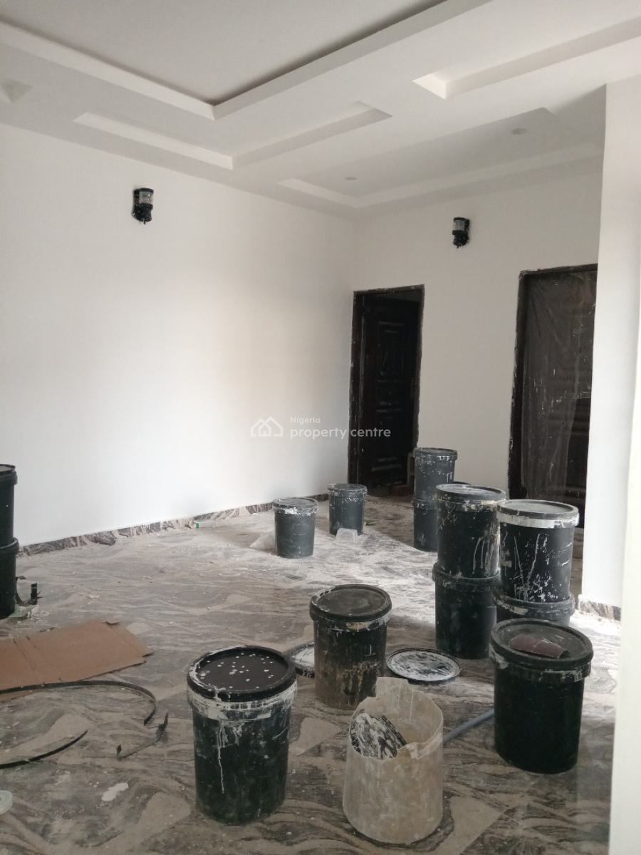 Newly Built Spacious Room and Palour Upstairs, Ogombo, Ajah, Lagos, Mini Flat (room and Parlour) for Rent
