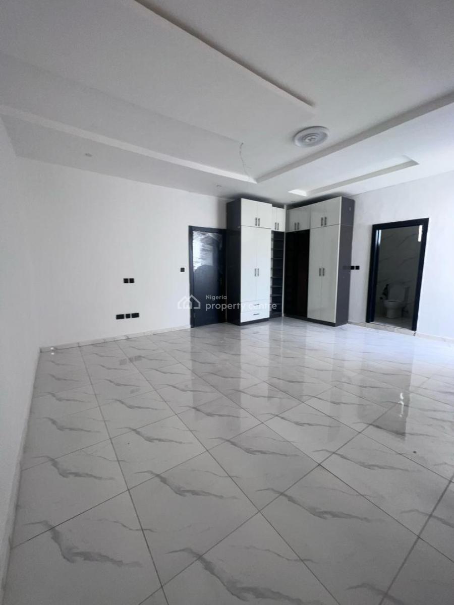 Spacious  Self Compound 4 Bedroom Semi Detached Duplex with Bq, Ikota, Lekki, Lagos, Semi-detached Duplex for Sale
