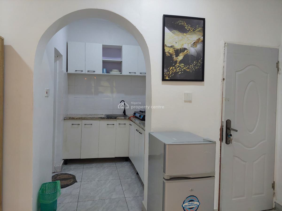 Luxurious Studio Apartment, Utako, Abuja, Flat / Apartment Short Let