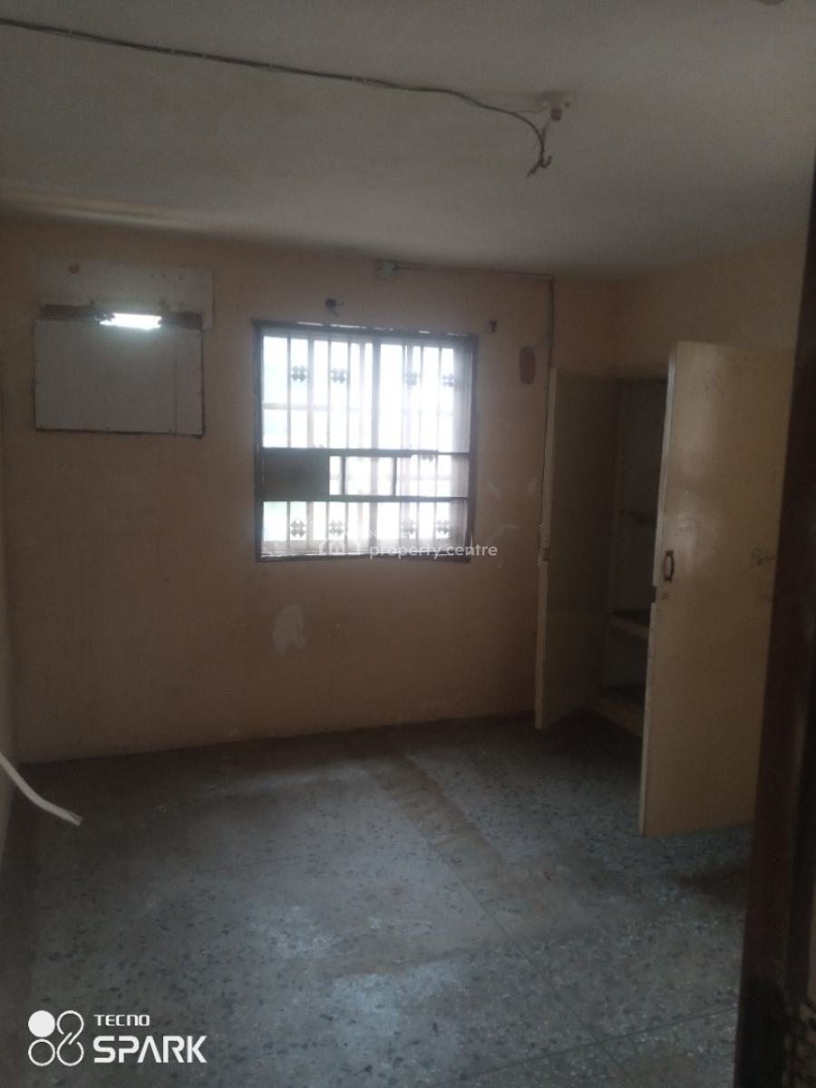 Three Bedroom Flat, Off Toyin Street, Opebi, Ikeja, Lagos, Flat / Apartment for Rent