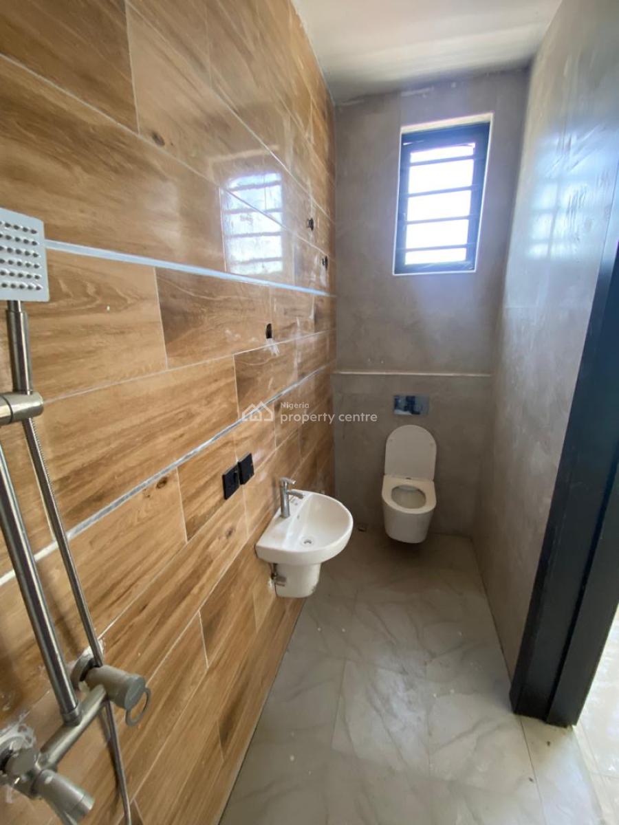 6 Units of 3 Bedroom Luxury Flats with Bq, Lekki Phase 1, Lekki, Lagos, Block of Flats for Sale