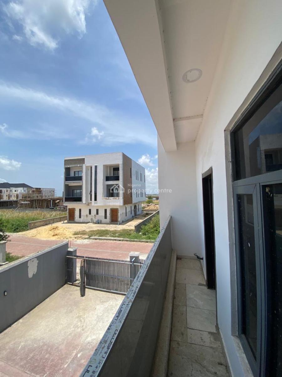 6 Units of 3 Bedroom Luxury Flats with Bq, Lekki Phase 1, Lekki, Lagos, Block of Flats for Sale