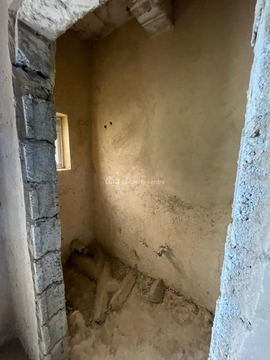 Three Bedrooms Terraced Duplex with Bq, Idu Industrial, Abuja, Terraced Duplex for Sale