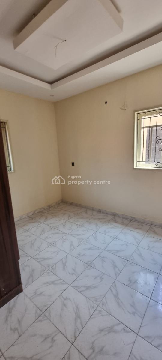 3 Bedrooms Ground Floor Apartment, New Road Bus-stop, Before Chevron, Lekki, Lagos, Flat / Apartment for Rent
