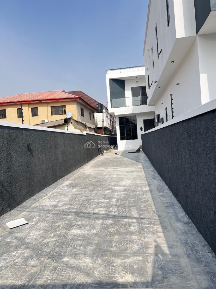 Spacious  4 Bedroom Semi Detached Duplex with Bq in Thomas Ajah, Ajah, Lagos, Semi-detached Duplex for Sale