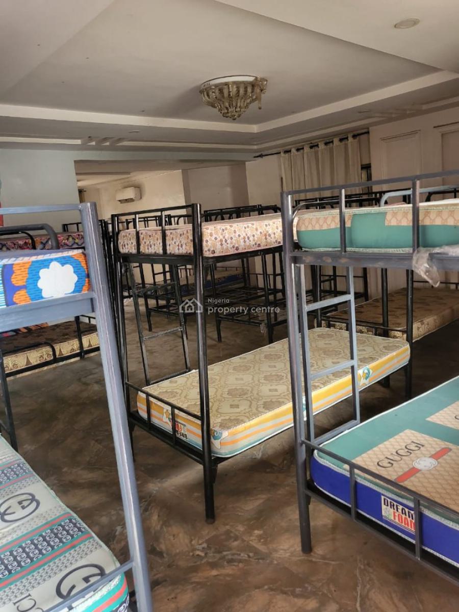 Well Maintained 3 Units of 3 Bedroom Flat, Oniru, Victoria Island (vi), Lagos, Flat / Apartment for Rent
