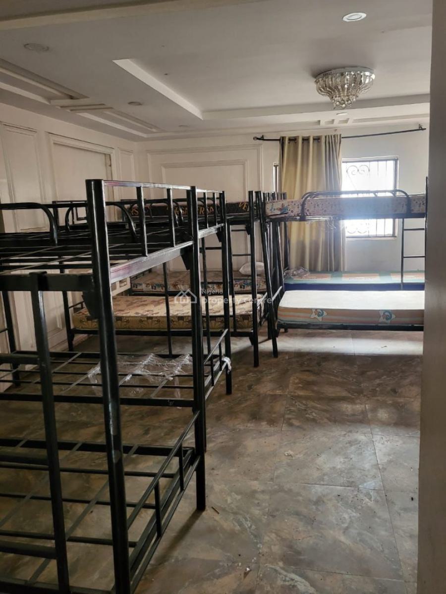 Well Maintained 3 Units of 3 Bedroom Flat, Oniru, Victoria Island (vi), Lagos, Flat / Apartment for Rent