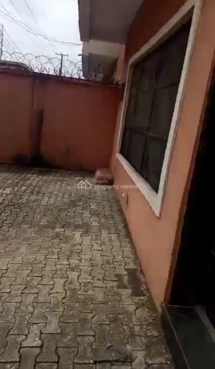 a Standard Decent 4 Bedrooms Semi Detached Duplex, Anthony, Maryland, Lagos, Semi-detached Duplex for Rent