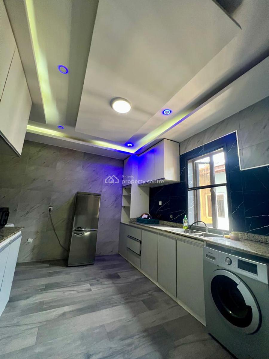 Well Maintained Furnished 3 Bedroom Apartment, Ikate, Lekki, Lagos, Flat / Apartment for Rent