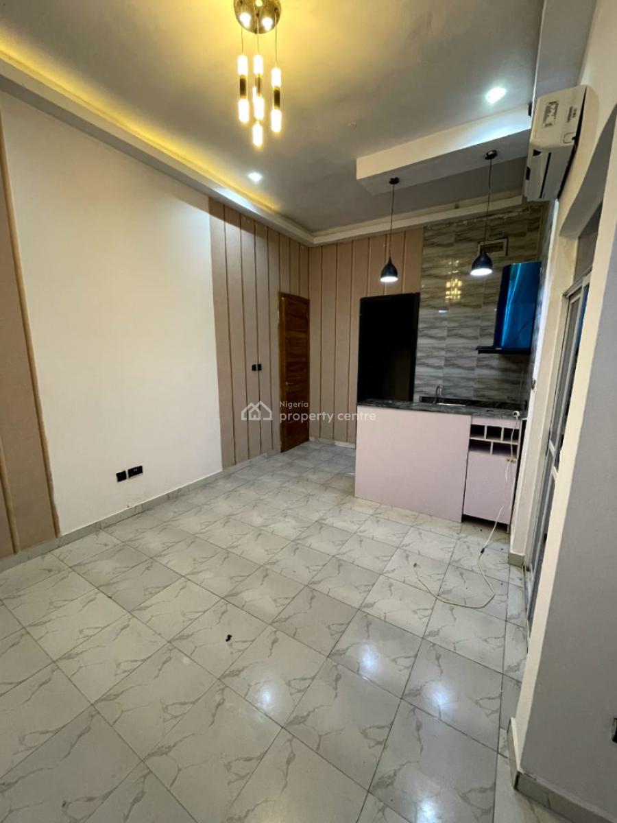 Luxury Mini Flat with 2acs Gym 24hours Light Upstairs, Igbo Efon, Lekki, Lagos, Mini Flat (room and Parlour) for Rent