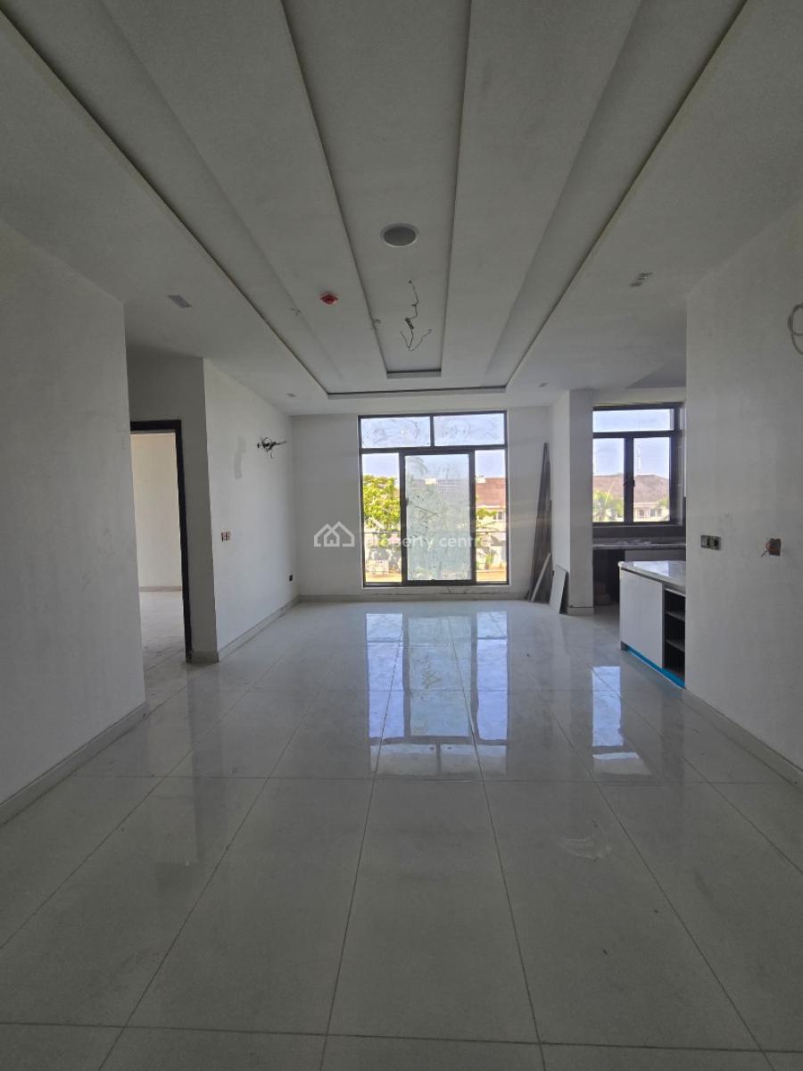 2 Bedroom Apartment in a Secured Estate, Lekki Phase 1, Lekki, Lagos, Flat / Apartment for Sale