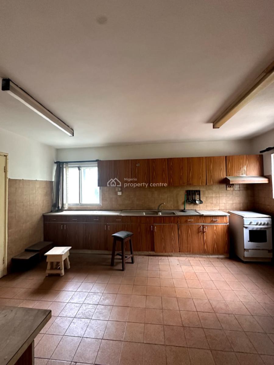 5-bedroom Fully Detached House with  2 Room Bq, Ikoyi, Lagos, House for Rent